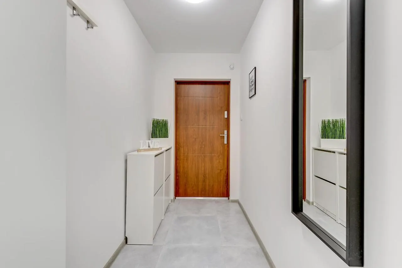 Apartament Pokoje Gdansk Zabianka - Subislawa 23L 0*,  Polska